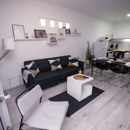 Apartamento Apartman Day Čakovec Exterior foto